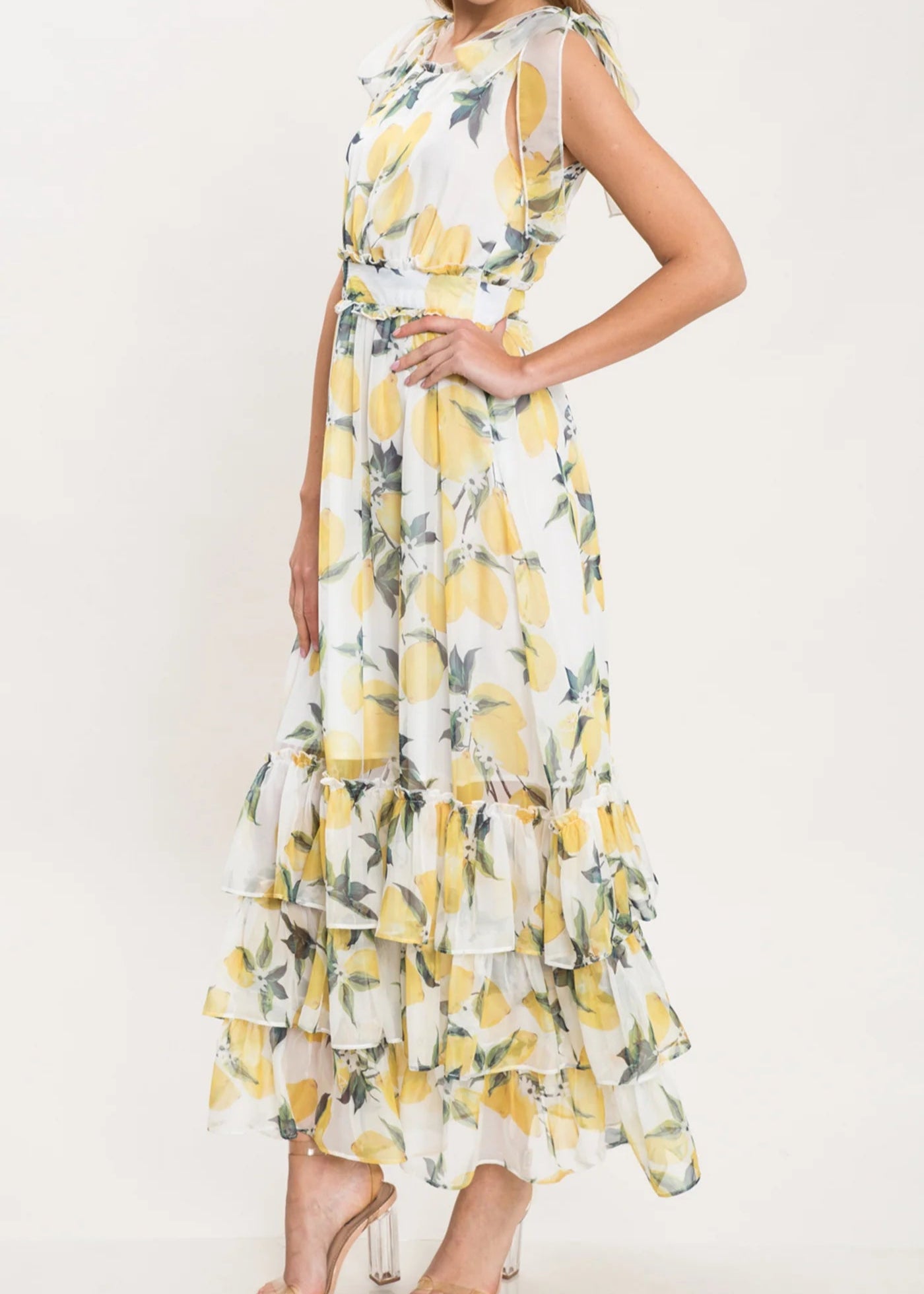 Sleeveless robe